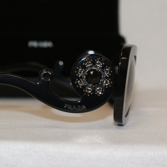 Authentic Prada 33P 54-19-135 - Picture 3 of 6